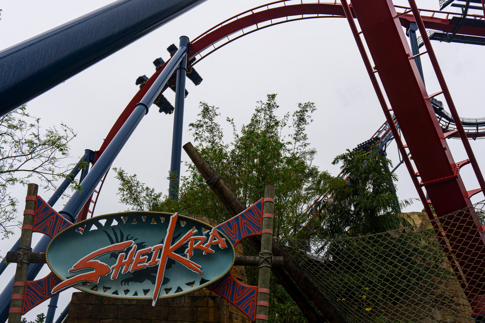 SheiKra - Floorless Dive Roller Coaster